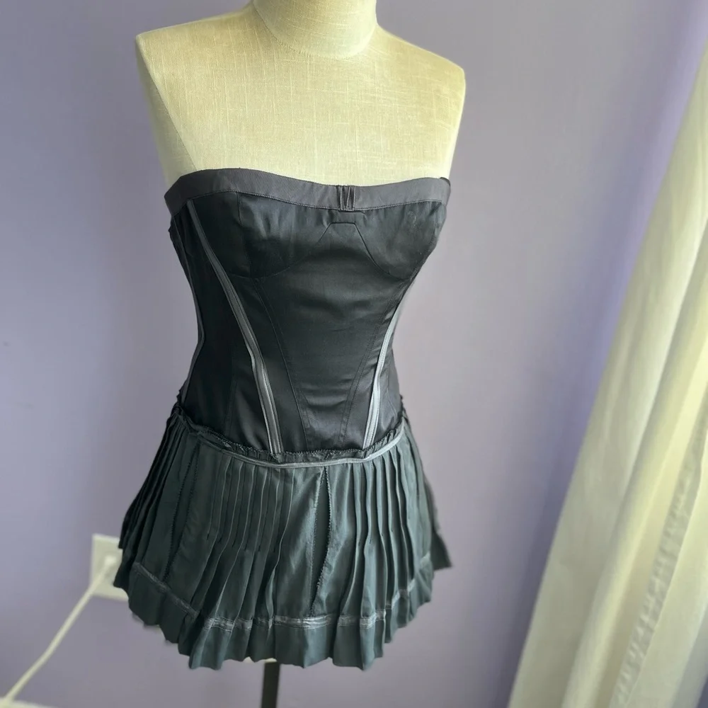 BCBGMAXAZRIA Runway corset pleated lace mini strapless dress - Picture 5 of 15